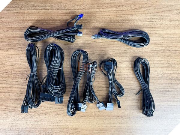 Cáp kết nối của Corsair RM850e