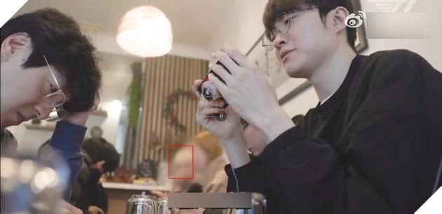 Cô gái trong video hậu trường của T1