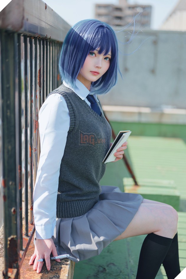 Coser mặc trang phục Akane Oshi No Ko