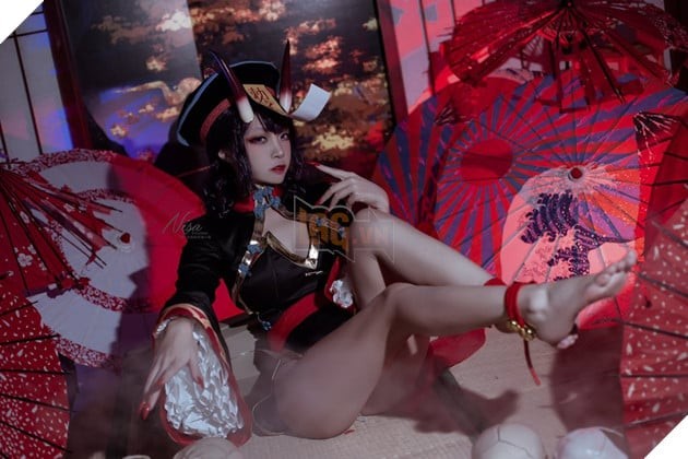 Nữ coser Trung Quốc 二佐Nisa: Sức hút chết người trong ngày thứ 3 của No Nut November