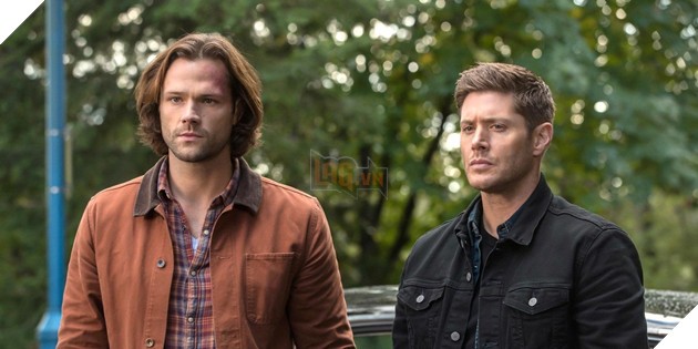 Jared Padalecki và Eric Kripke trong buổi phỏng vấn