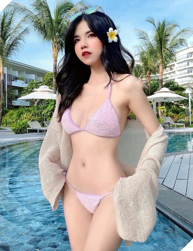 Mai Dora gây lo lắng với tư thế chụp hình khó hiểu