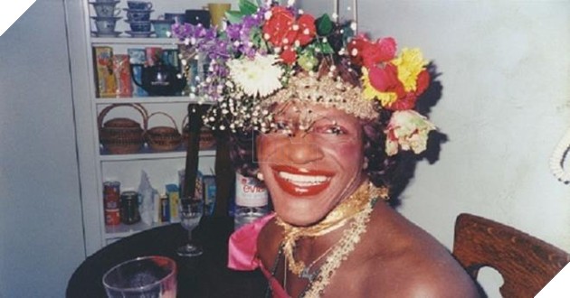 Marsha P. Johnson - Nhà hoạt động xã hội và người tiên phong cho phong trào chuyển giới